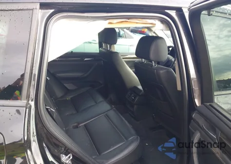 2013 BMW X3 xDrive28I из США, поврежденный, VIN 5UXWX9C50D0A08883